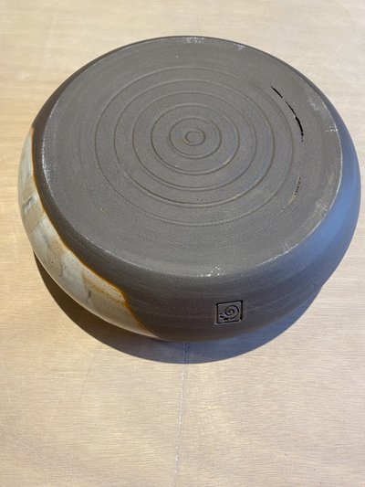 Plat en céramique artisanale - Vue 3 - GG199