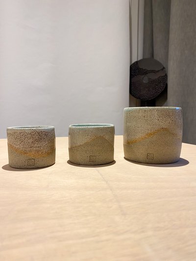 Tasse en céramique artisanale - Vue 2 - GG228