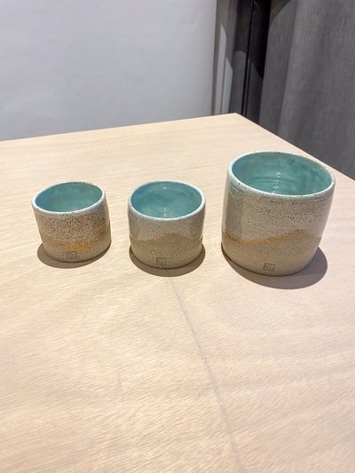 Tasse en céramique artisanale - Vue 2 - GG229